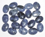 sten-pärla-blå-Sodalite-oval.jpg