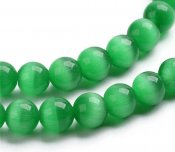 pärlor-kattöga-cat´s eye-gröna.jpg