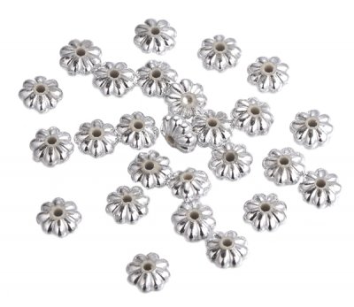 daisy-blomma-silver-akryl.jpg