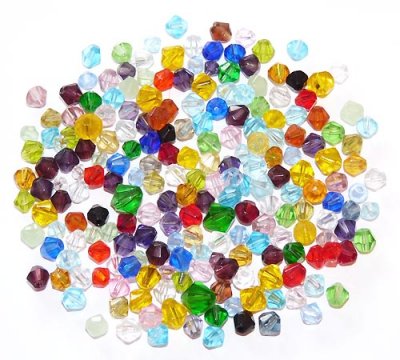 Bicone formade pärlor färgmix