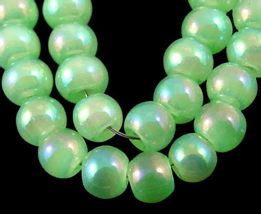 gröna-pärlor-pärlemolyster-4mm.jpg