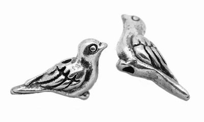 metall-pärla-sittande-fågel.jpg