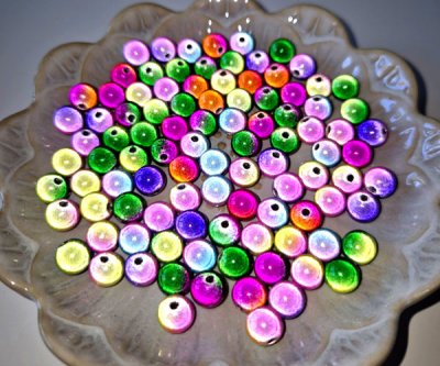 reflex-pärlor-flerfärgade-8 mm.jpg