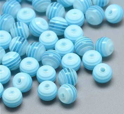 randiga-pärlor-turkosa-resin-8mm.jpg