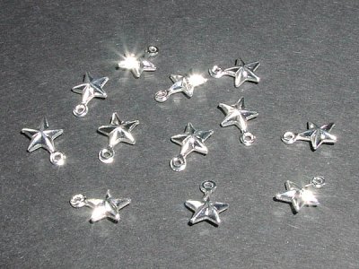 hänge-liksidig-stjärna-silver.jpg
